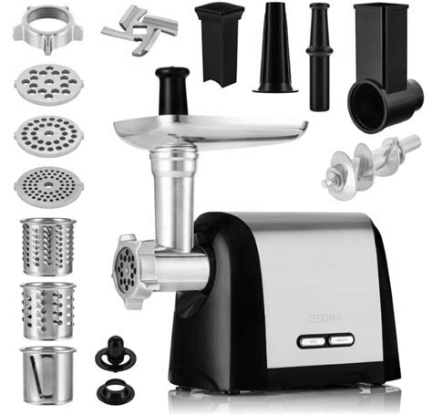 Mėsmalė su malimo mašina ir ingredientais