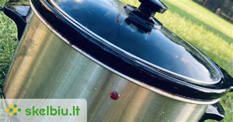 Virimo procesas: puodas su verdančiu marinatu