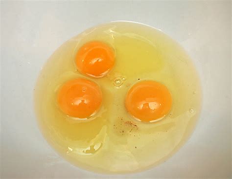 Kiaušinių tryniai ir putėsių tekstūra