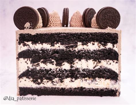 Įvairūs „Oreo“ tortai ir jų puošybos elementai