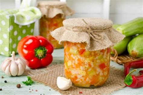 Cukinijos su vitaminų ir mineralų sąrašu