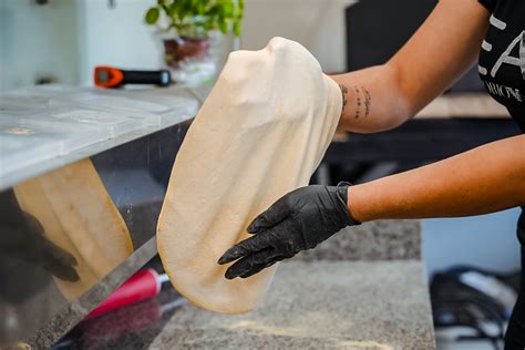 Neapolietiškos picos gamybos procesas