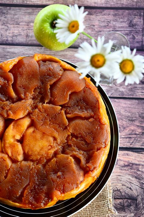 Prancūziškas Tarte Tatin pyragas