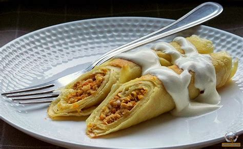Blynai su mėsos įdaru