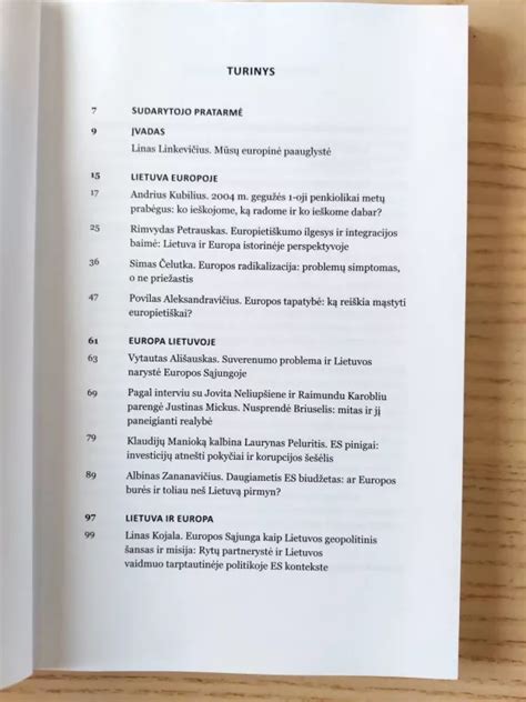 ciklonų ir uraganų judėjimo kryptys skirtinguose pusrutuliuose