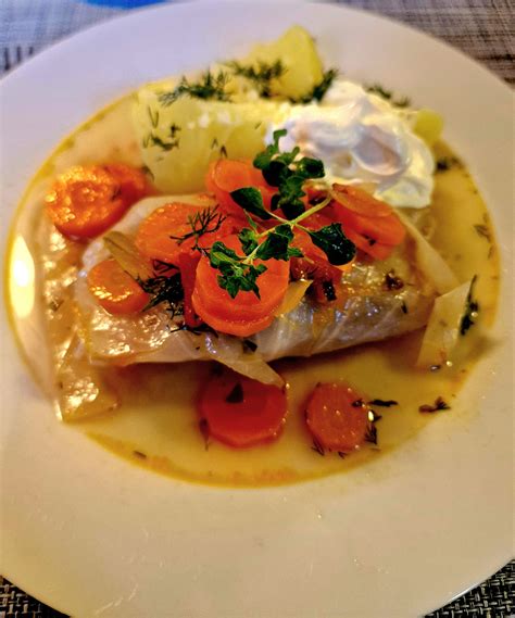 Elnienos patiekalas su bruknėmis