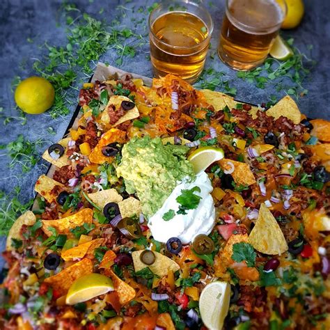 Įvairūs nachos patiekalai