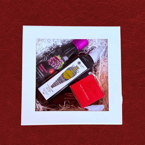 įvairūs paruošti produktai salotoms