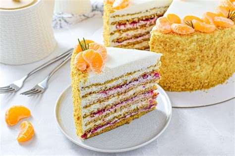 Kalėdinis medaus tortas su apelsinais ir mandarinais