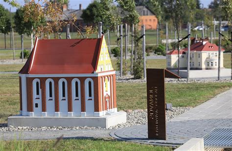 Iranietiškų miniatiūrų pavyzdžiai