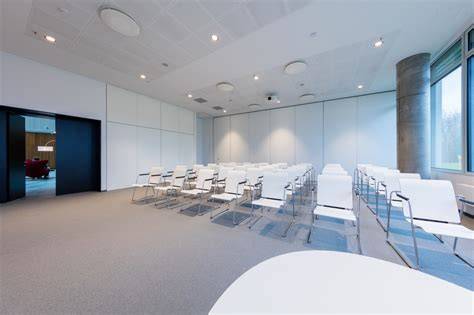Moderni konferencijų salė viešbutyje „Panorama“
