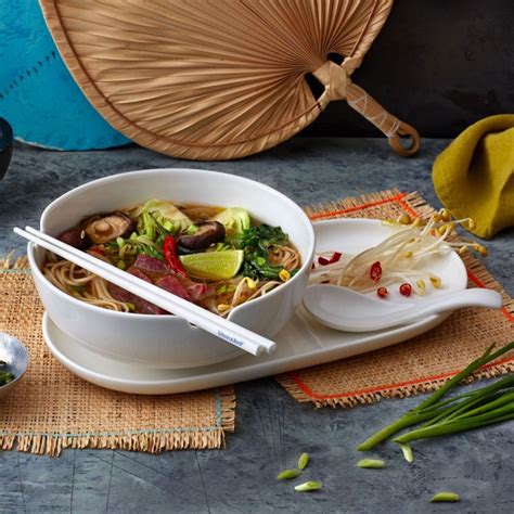 Kiniškos Ramen sriubos dubenėlis
