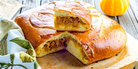 paruoštas kopūstų pyragas