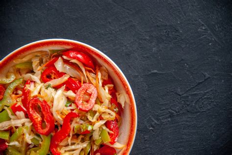 Marinuoti kopūstai su morkomis ir paprika