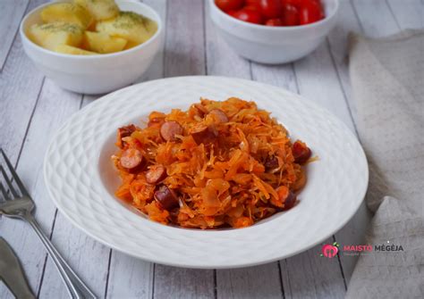 Tradiciniai lietuviški rauginti kopūstai