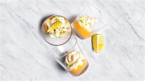 Mango desertas su žaliąja citrina ir morengais