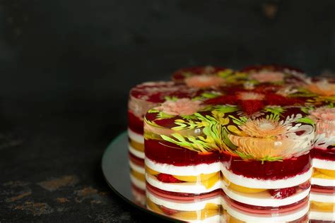 3D želė tortas su gėlėmis viduje