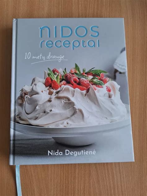 Nidos receptų viršelis