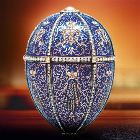 Pirmasis „Fabergé“ kiaušinis „Vištelė“