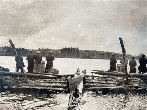Senovinės omarų žvejybos iliustracija