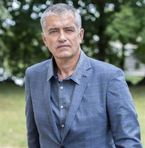 Grafikas, rodantis Nacionalinio Susirinkimo narių skaičiaus ir rinkimų sistemos pokyčius per istoriją
