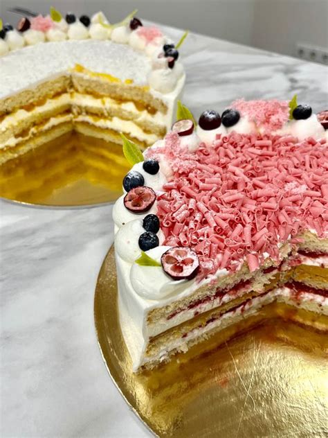 Įvairūs tortų pertepimai