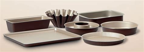 įvairių formų kepimo formos