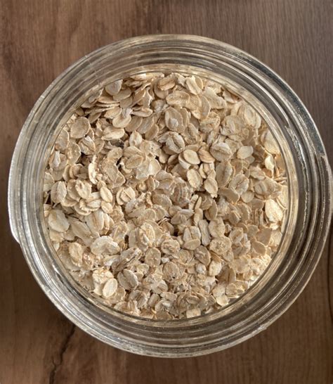 Įvairios rūšys avižinių dribsnių