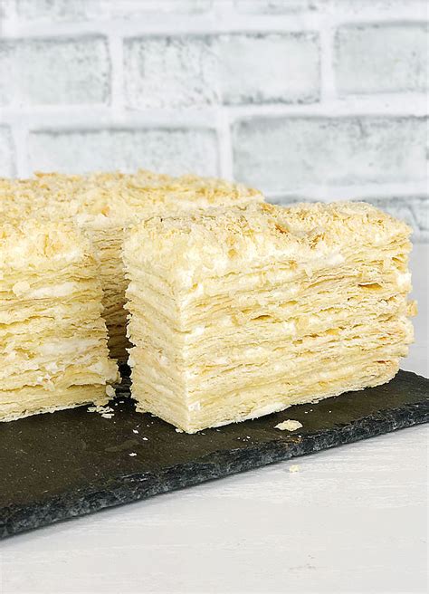 Napoleon cake ingredients layout