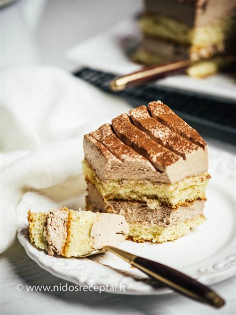 biskvitinis tortas su kakavos kremu