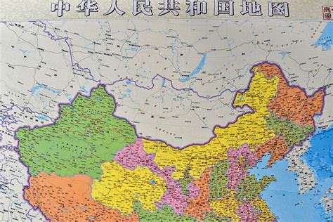 Pietų Kinijos jūros žemėlapis su teritoriniais ginčais