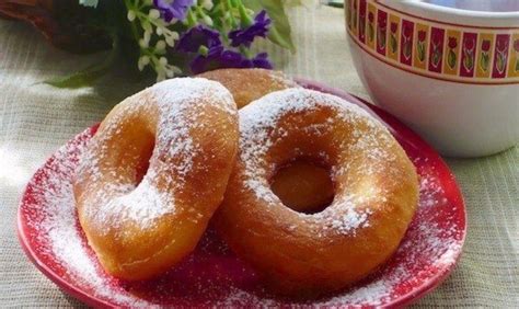 Klasikinės mielinės spurgos