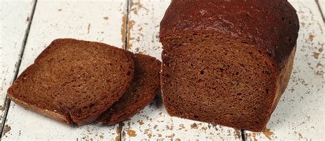 Juoda duona be gliuteno