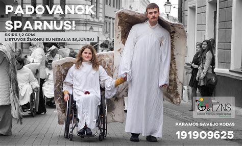 Dovanų dėžutės su produktais, pagamintais žmonių su negalia