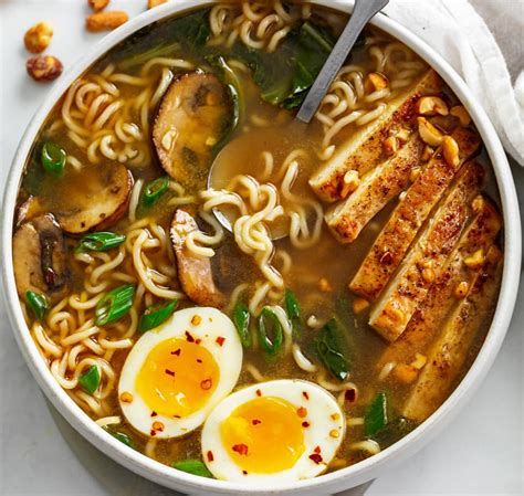 Ramen serviravimo etapai