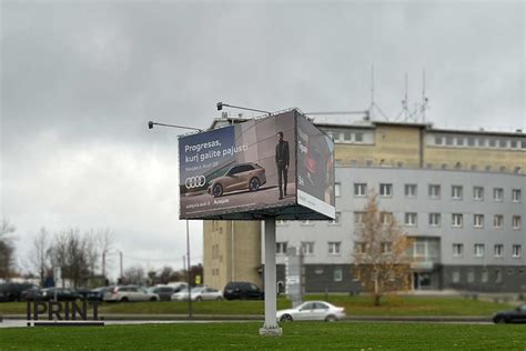 Montuojamas reklaminis tentas