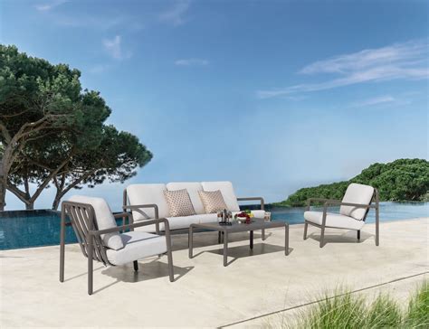 Įvairūs lauko baldai ir aksesuarai