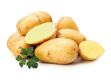 Įvairių rūšių šviežios bulvės rinkoje