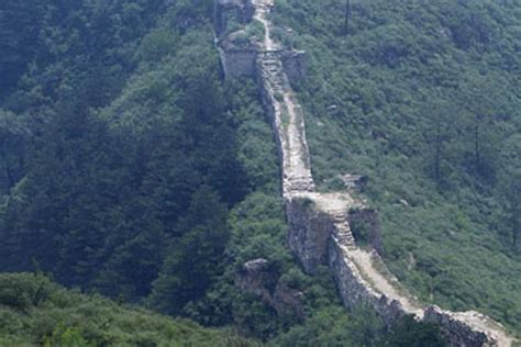 Istorinė iliustracija apie Didžiosios kinų sienos statybas