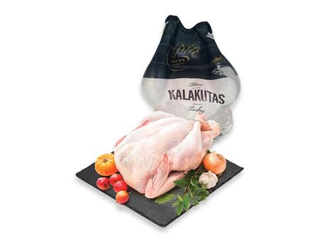 Šviežias kalakutas ir rauginti kopūstai