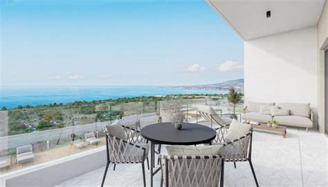 Modernūs apartamentai Kipre su vaizdu į jūrą