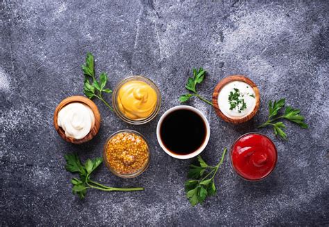 Įvairūs padažai maltos mėsos kepsniams