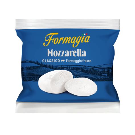 Įvairių formų ir rūšių mocarelos sūris