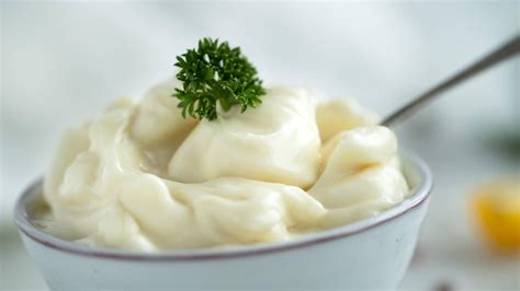 veganiškas majonezas pagamintas iš aquafaba skysčio