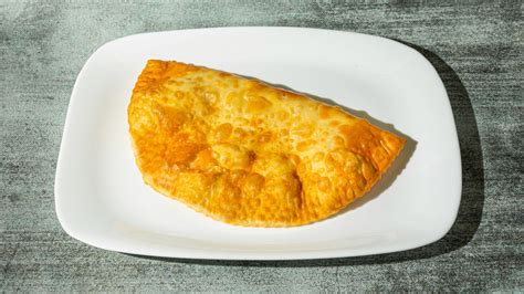 Traškus keptas čeburekas