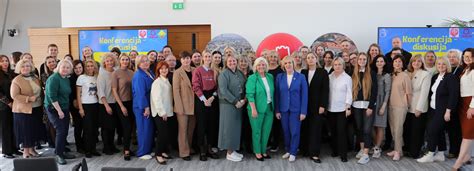 Medicininė komisija, sudaryta iš įvairių specialistų