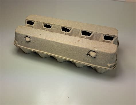 perdirbto popieriaus kiaušinių dėklai