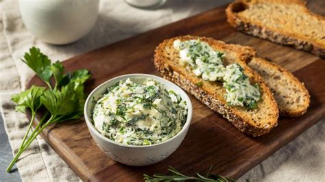 Ciabatta skrebučiai su žolelėmis