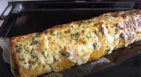 Paruoštas trintos žuvies vyniotinis