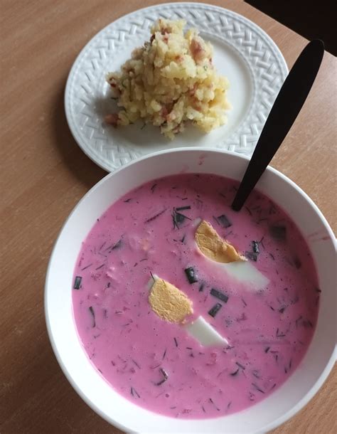 Šaltibarščiai su bulvėmis ir krapais